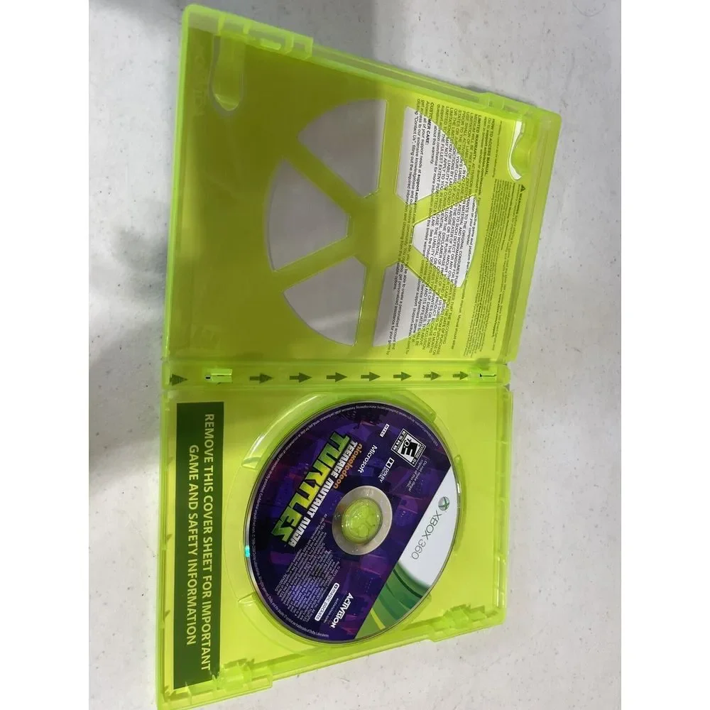 Teenage Mutant Ninja Turtles (Microsoft Xbox 360, 2013) No Manual‎